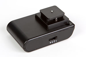 bottom of the Aster transmitter: hot-shoe mount
