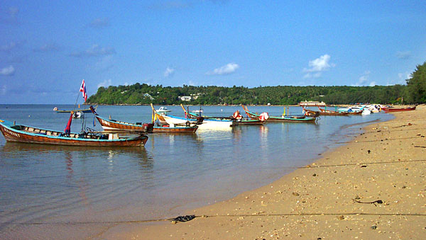long tail boats