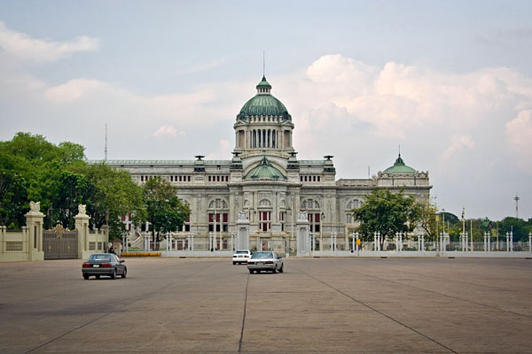 Ananta Samakorn Throne Hall