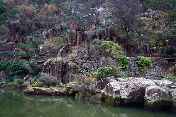 the path along the Cataract Gorge
