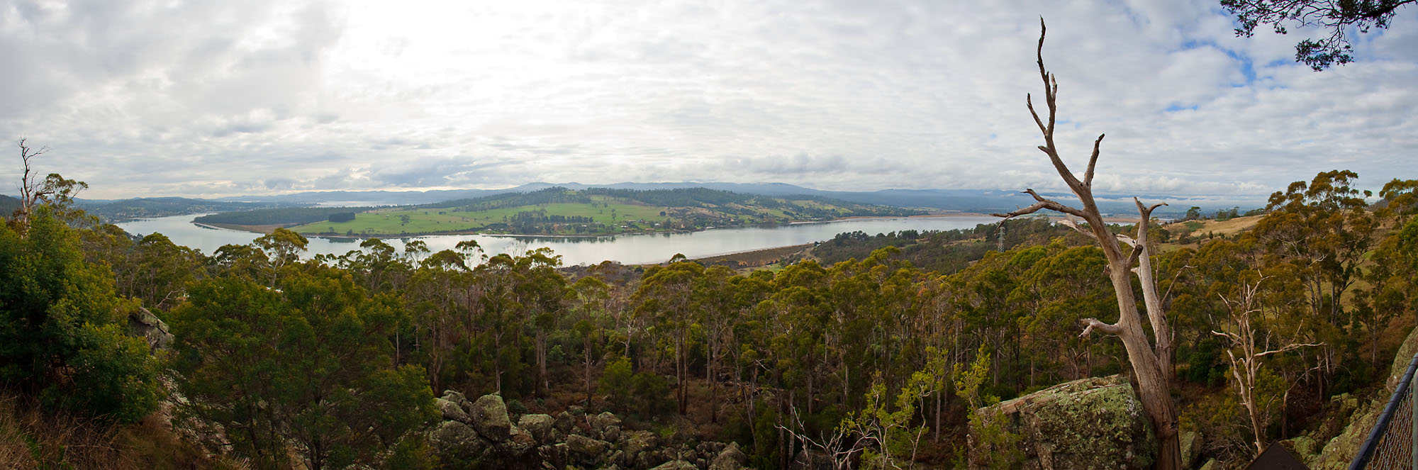 panorama view from Brady's Lookout