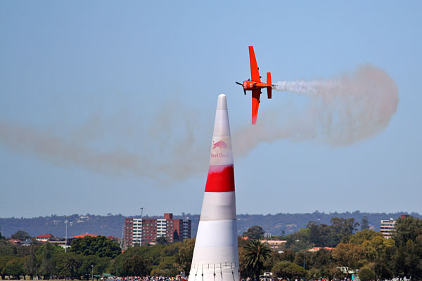rounding a pylon