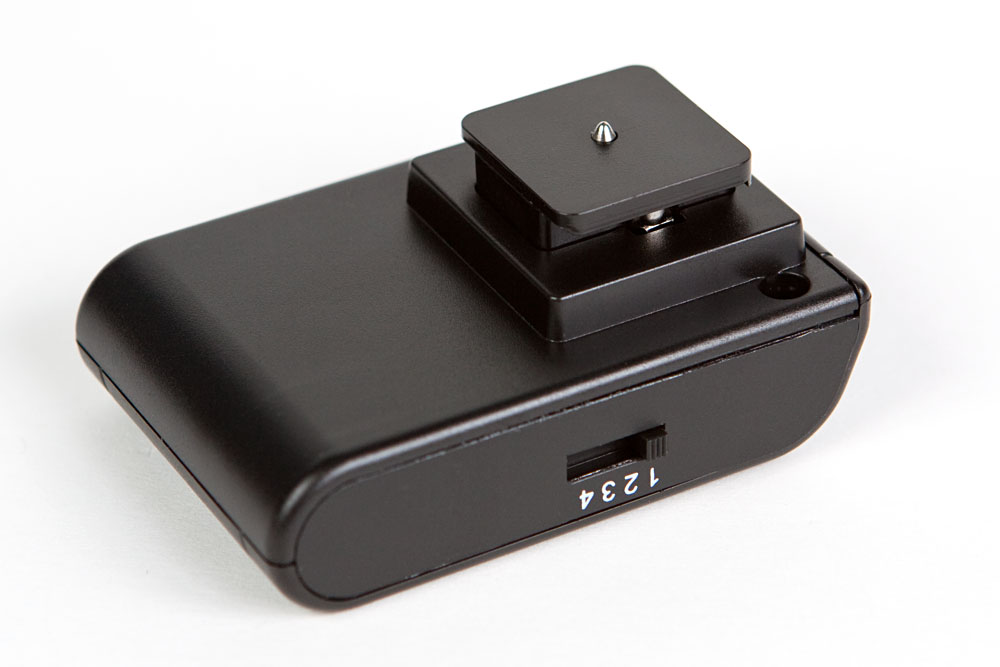 bottom of the Aster transmitter: hot-shoe mount