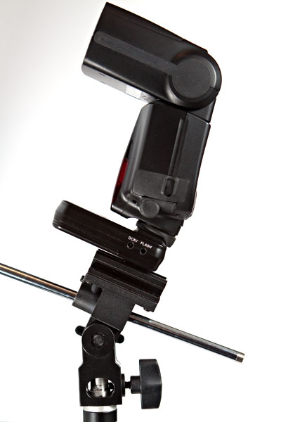 580EX II on receiver on light stand
