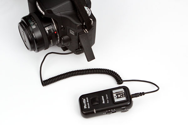 using the receiver as a wired shutter release