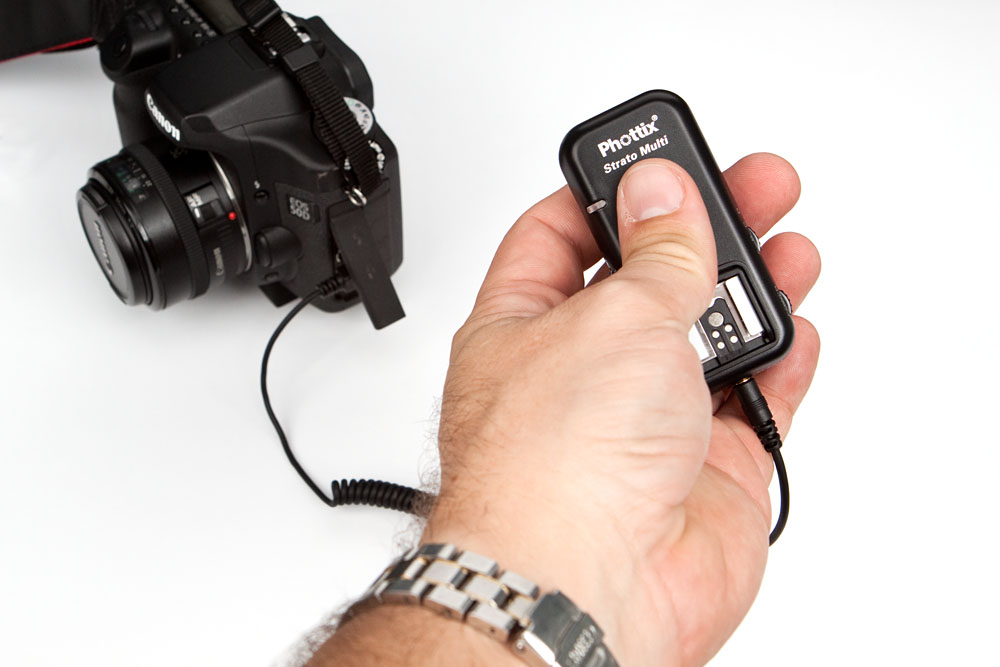 using the receiver as a wired shutter release