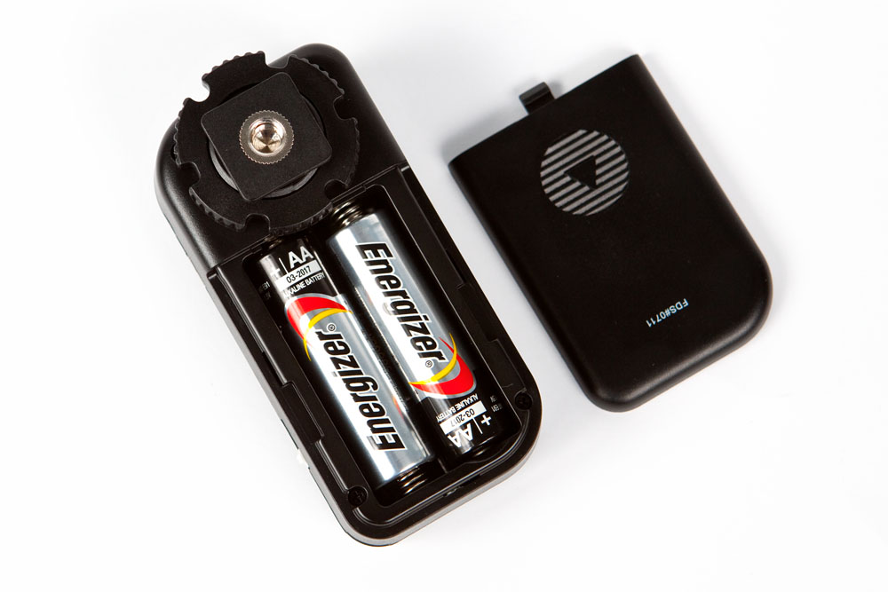 Odin receiver takes two AA batteries