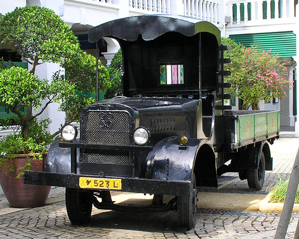 Truck